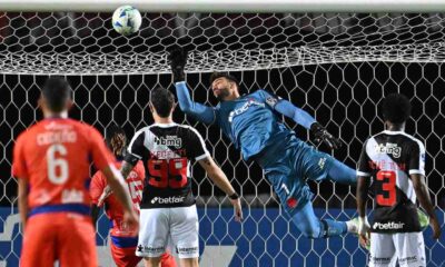 Atuações do Vasco contra o Puerto Cabello: vergonha na Venezuela